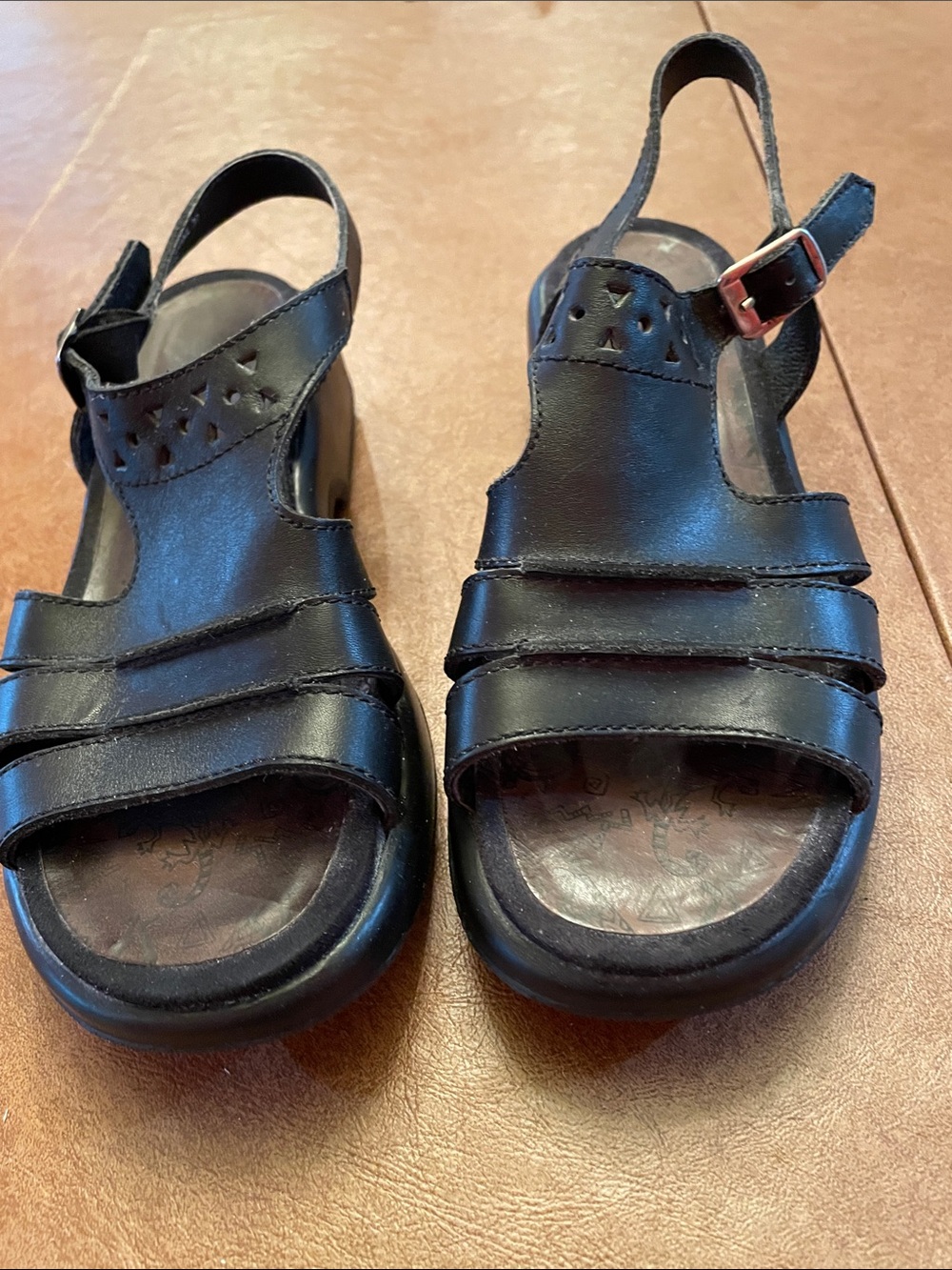 Dansko Black Leather Slingback Sandals Like New Size 39